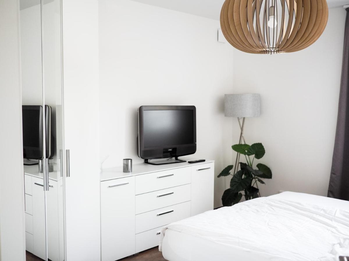 Moderne Ferienwohnung Mit Seeblick & Terrasse 96Qm Grossraeschen Eksteriør billede